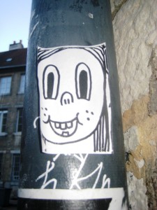 06.05.2012 besancon happy face sticker