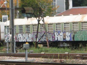 23.10.12 graffiti Demo - Cream - Kyou - Aston (1)