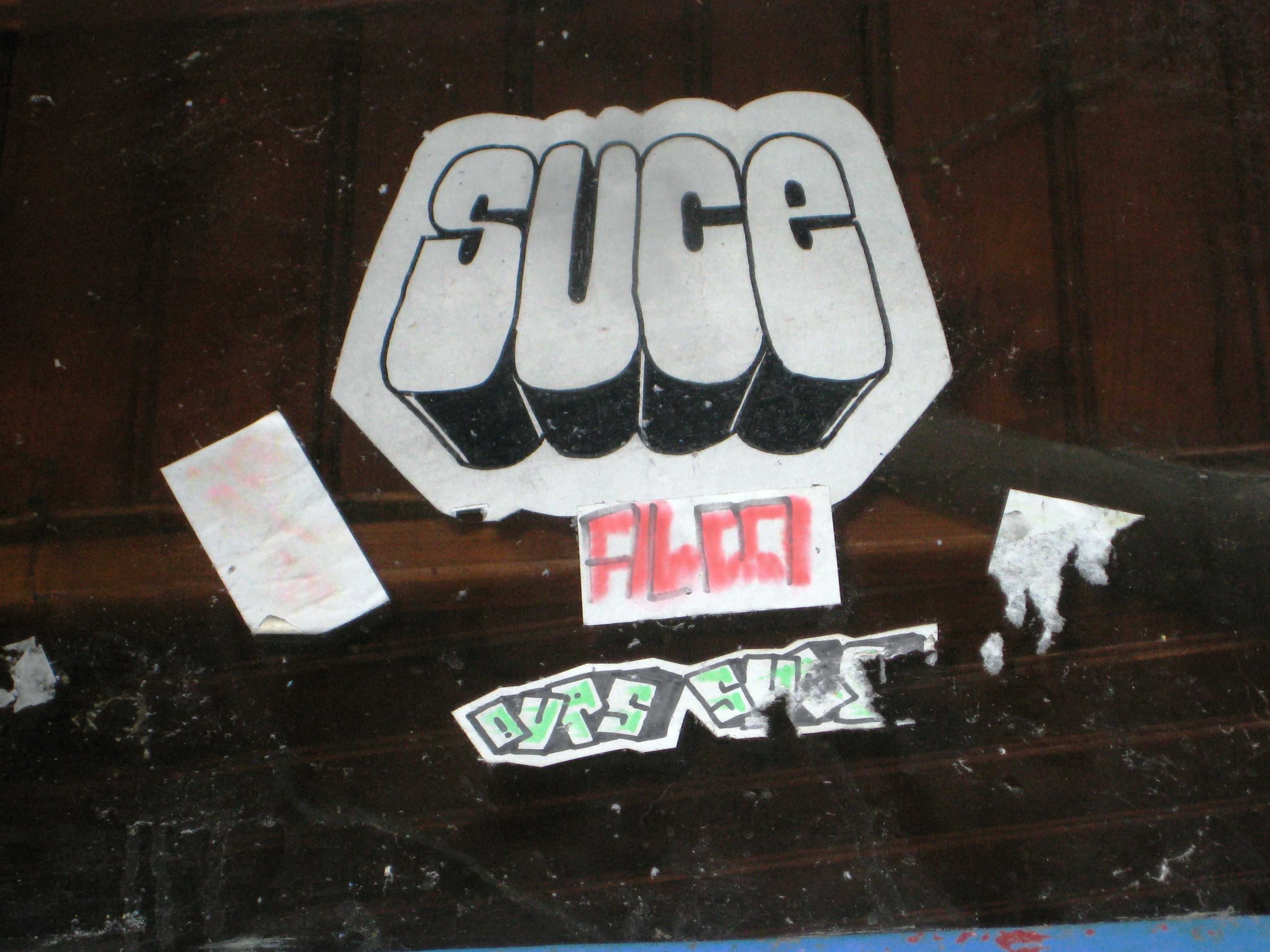 18.01.11besancon_sticker_Suce