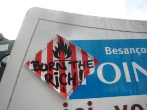 besancon_10.03.13_sticker_Burn_the_rich