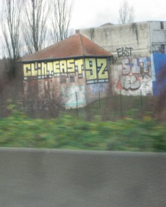 dec 2012 - graffiti_HT_9Z_cleant_east_franche-comté