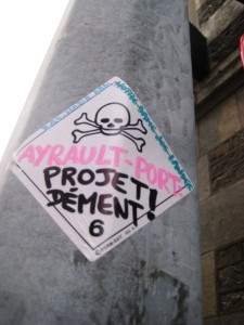 Ayrault-port projet dement - sticker - besancon - fev 2013