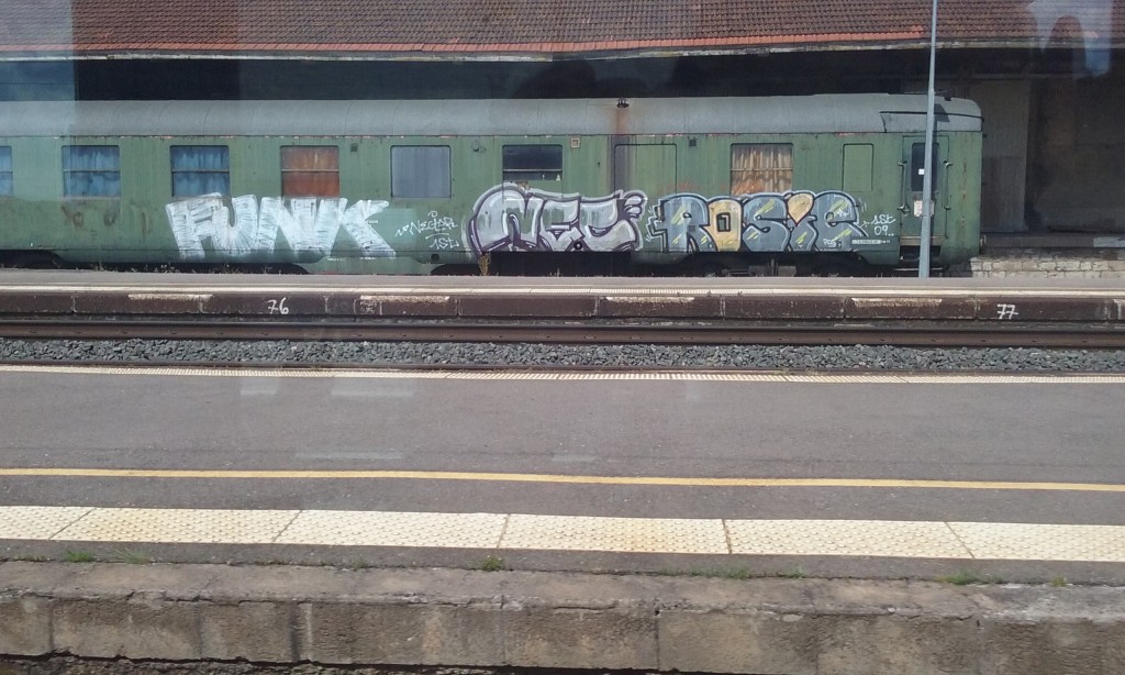 Funk, Nec, Rosie - graffiti - train - Lorraine2015